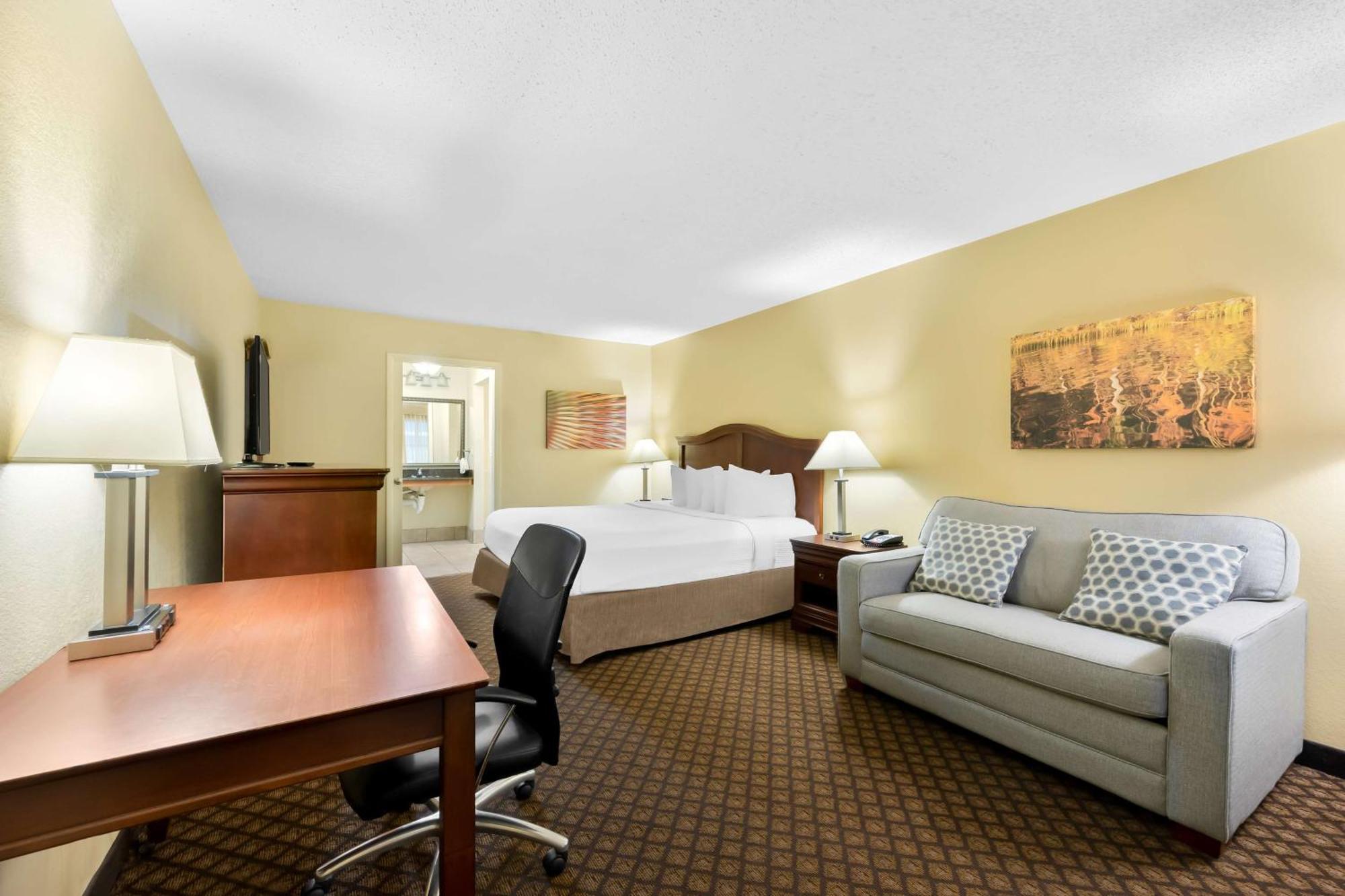 Best Western Coach House Springfield Exterior photo