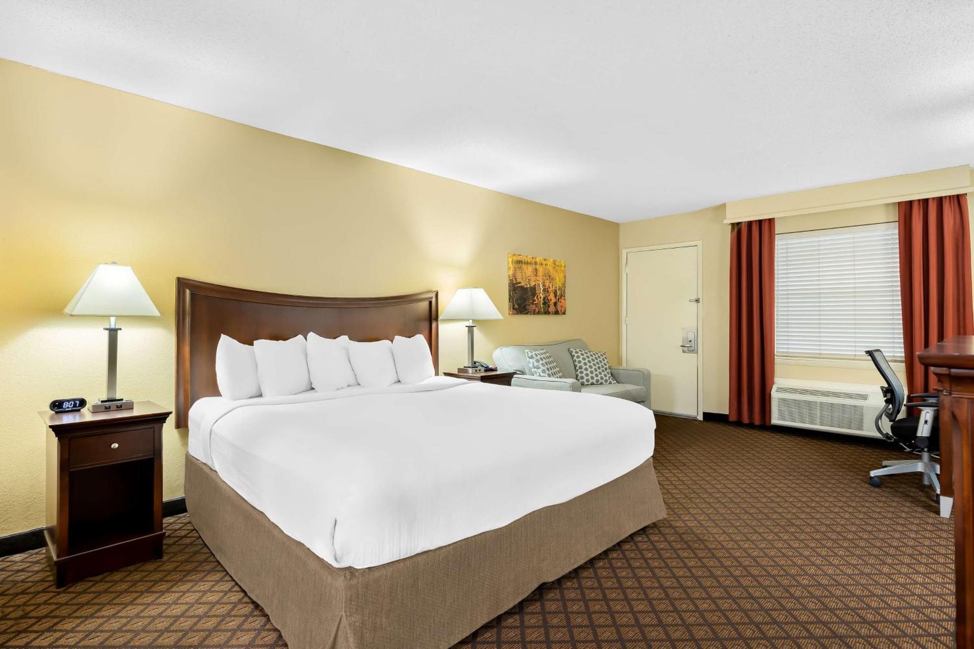 Best Western Coach House Springfield Exterior photo