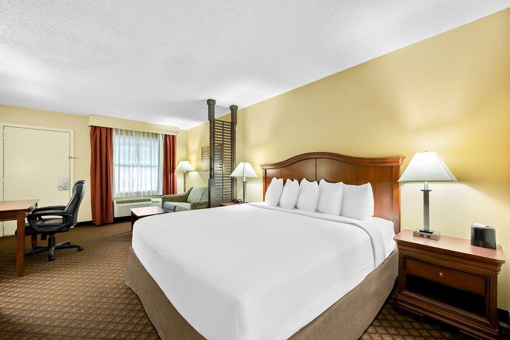 Best Western Coach House Springfield Room photo