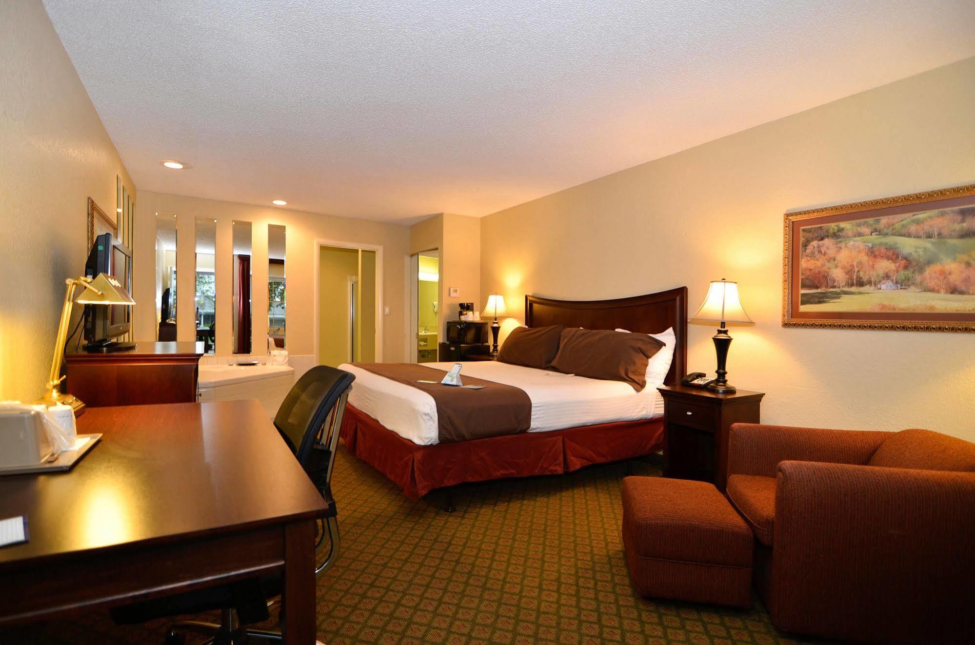 Best Western Coach House Springfield Room photo